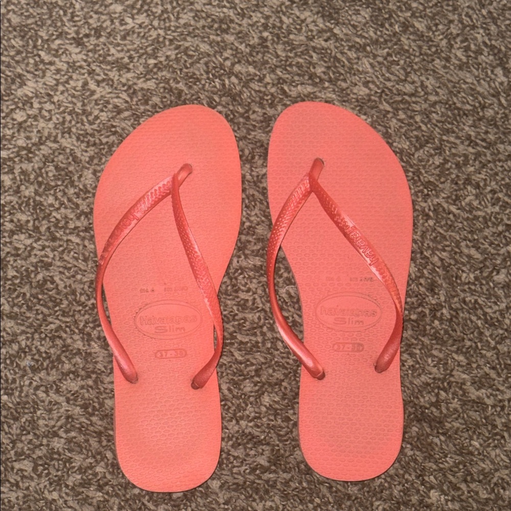 Havaianas Slim Vibrant Pink Flip Flops